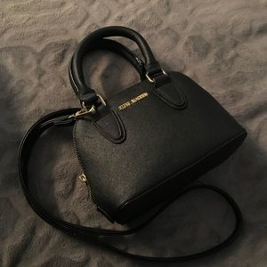 ✨SOLD✨ Steve Madden Crossbody bag